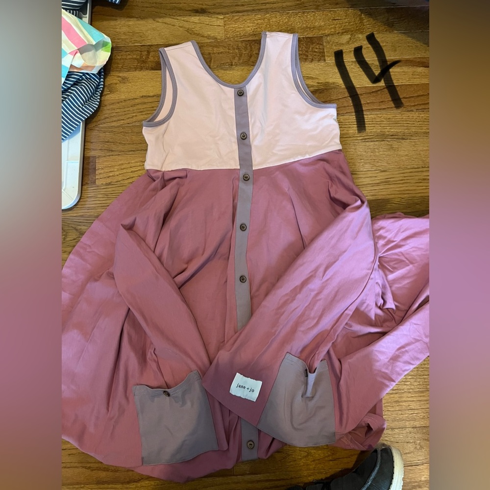 JaneandJo NWT dress.  SF one yorkie home.  Size 14